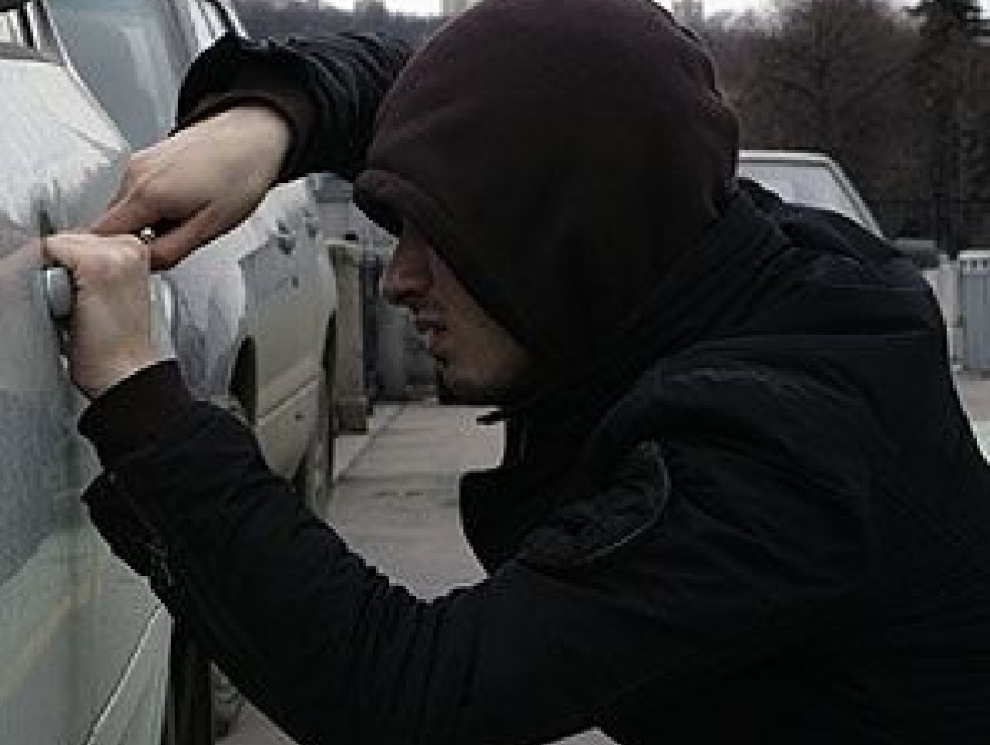 В Запорожье задержали двух автоугонщиков