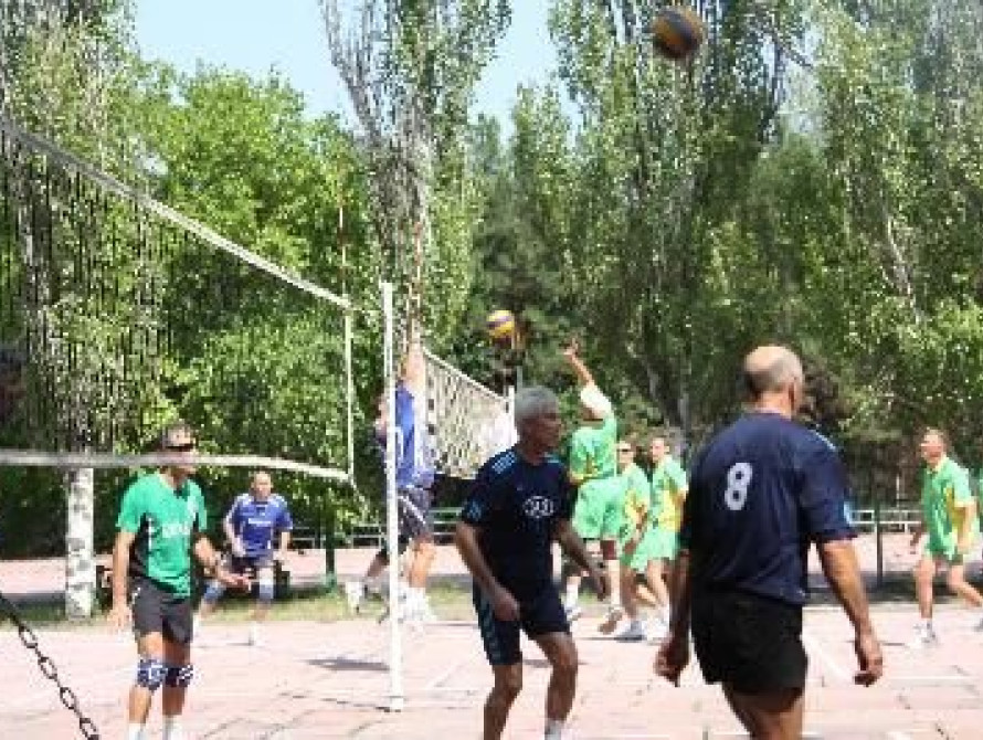 Ветераны волейбола из Запорожья победили на Всемирных играх 