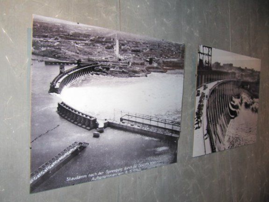 В Запорожье открылась выставка уникальных военных фотографий