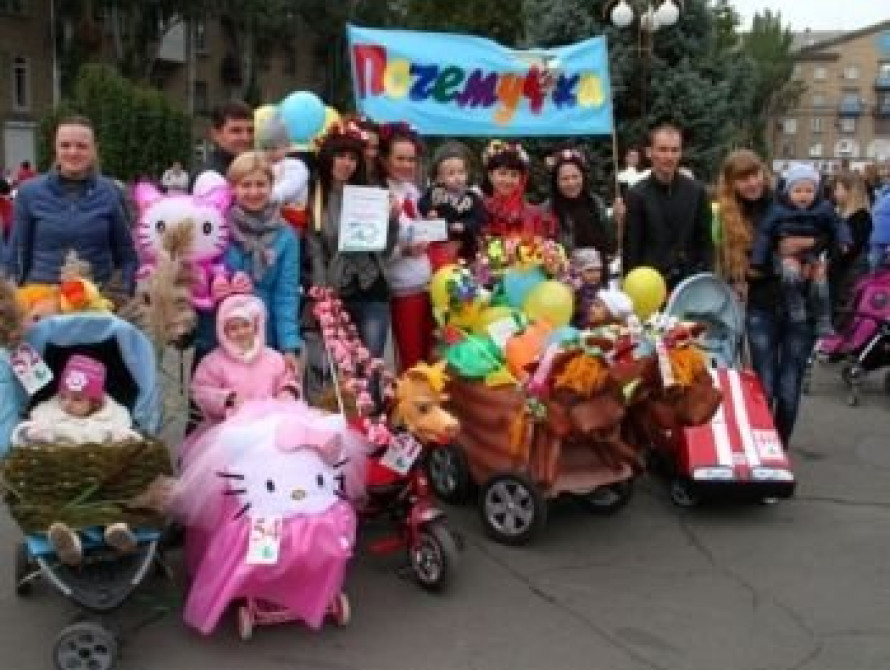 В Мелитополе прошел фестиваль-конкурс детских колясок