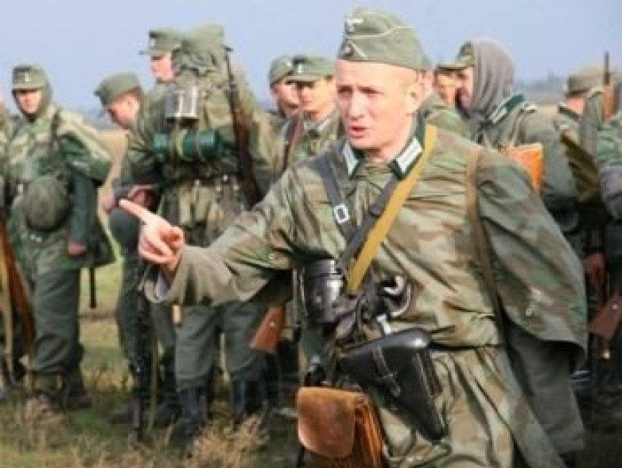 Реконструкция освобождения Мелитополя прошла под дождем