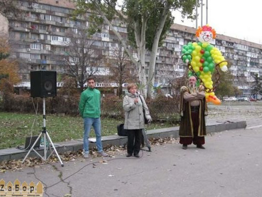 В Запорожье известные оппозиционеры и активисты предложили Сину и Пеклушенко подать в отставку