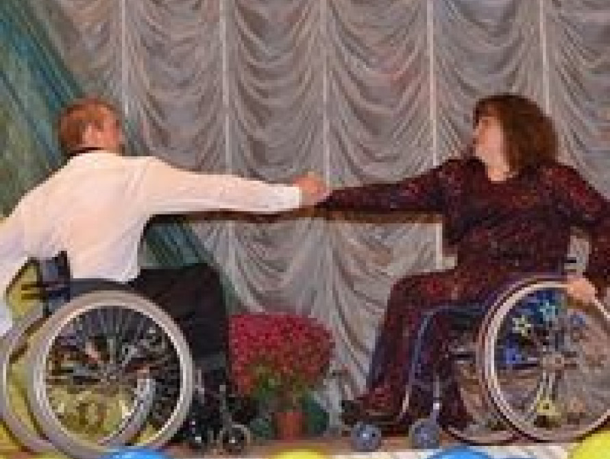 Запорожские инвалиды отличились на Всеукраинском фестивале творчества