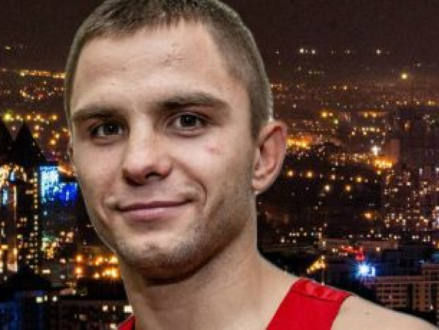 Запорожский боксер начал выступления за "Украинских атаманов" с победы