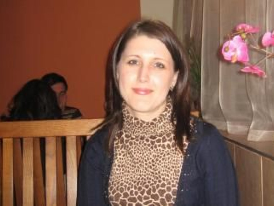 Янукович наградил запорожского фельдшера, которую убил псих