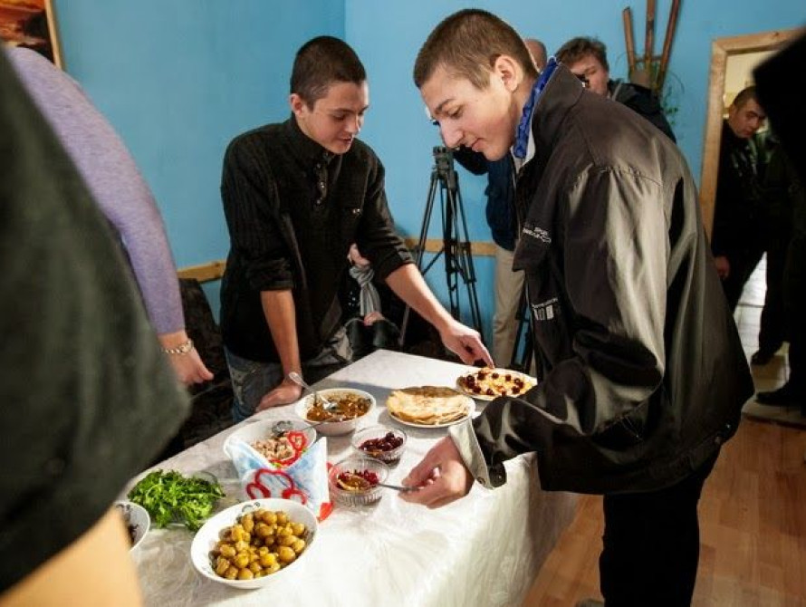 Запорожские заключенные провели кулинарный поединок