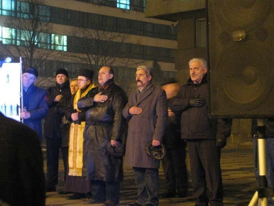 В Запорожье продолжают собирать деньги на ремонт авто для лидера Евромайдана