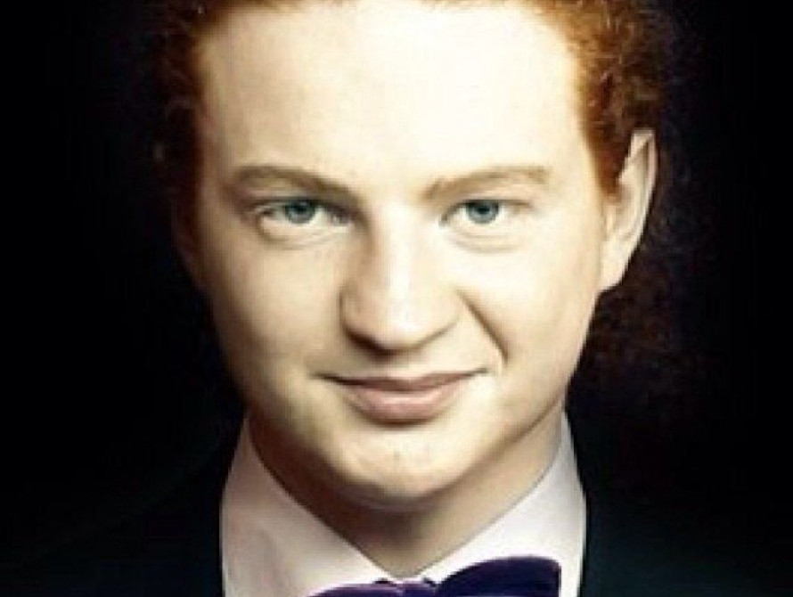 Парень из Запорожья стал ведущим на телеканале "М1"