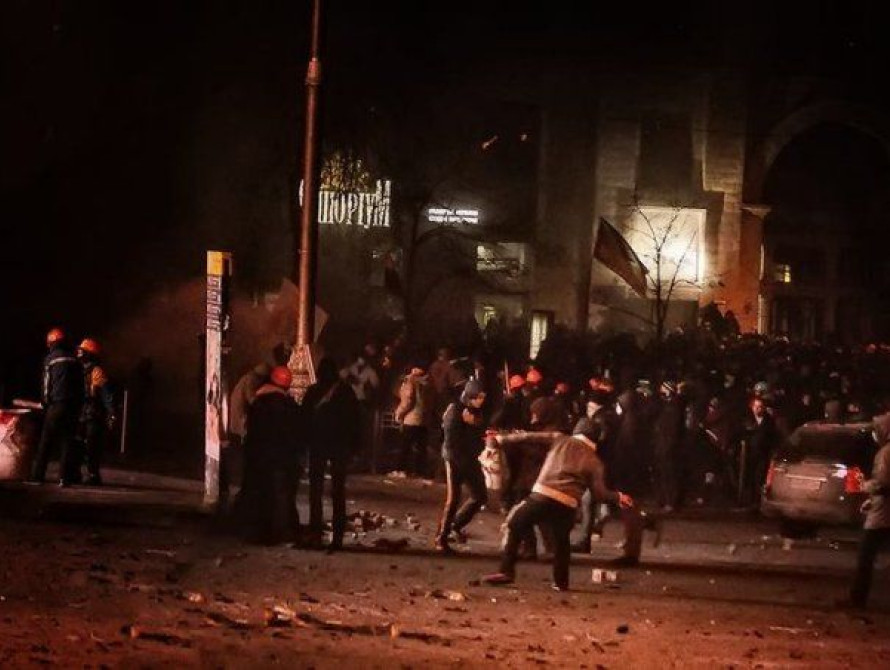 Запорожье отреагировало на беспорядки в Киеве