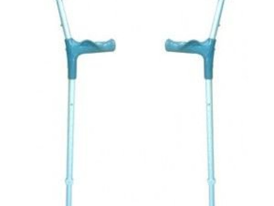 Син призвал запорожцев сдавать свои костыли 