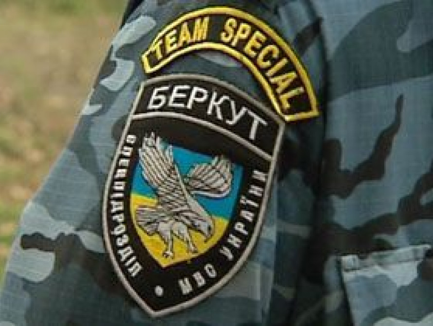 В Запорожскую больницу привезли 5 раненых сотрудников "Беркута"