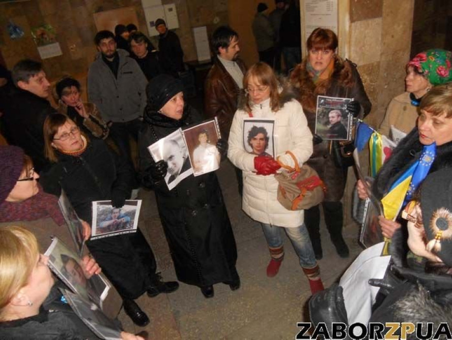 В Запорожье майдан прошел в мэрии