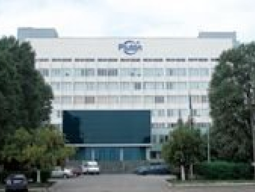 В Запорожье владельца ЗАО "Плутон" не пускают на собственное предприятие