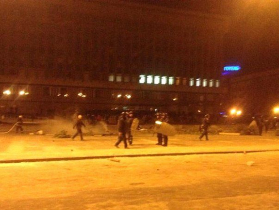 В Запорожье в "зачистке" Евромайдана принимали участие 502 милиционера