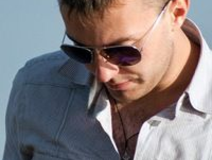 В Запорожье выставка известного фотографа превратилась в концерт