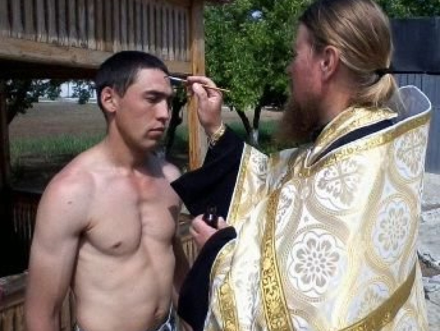 В Запорожской области осужденный мусульманин принял православие