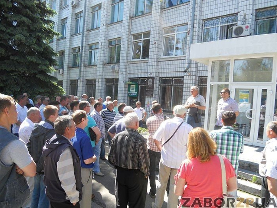 В Запорожье фермеры вынесут начальника Госземагентства, если он не уйдет 