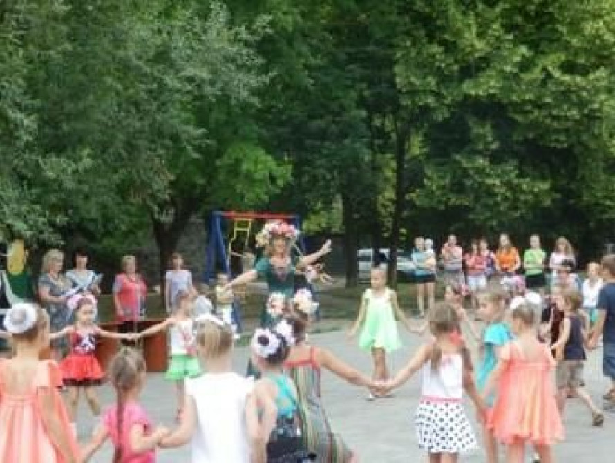 Во дворах Запорожья пройдут развлекательные мероприятия