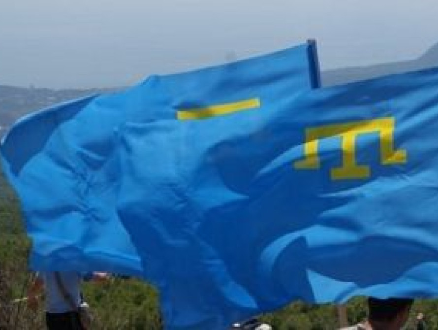 В Мелитополе флешмоб в поддержку крымских татар провалился из-за грозы 