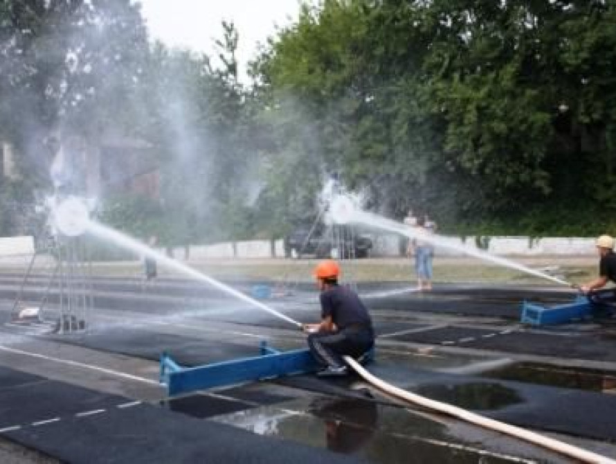 В Бердянске подрались с пожарным из-за российской формы 