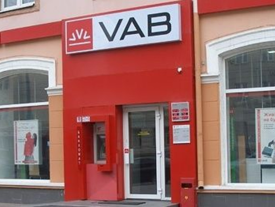 В Запорожье клиенты, которым VAB Банк не возвращает вклады, собираются на пикеты 