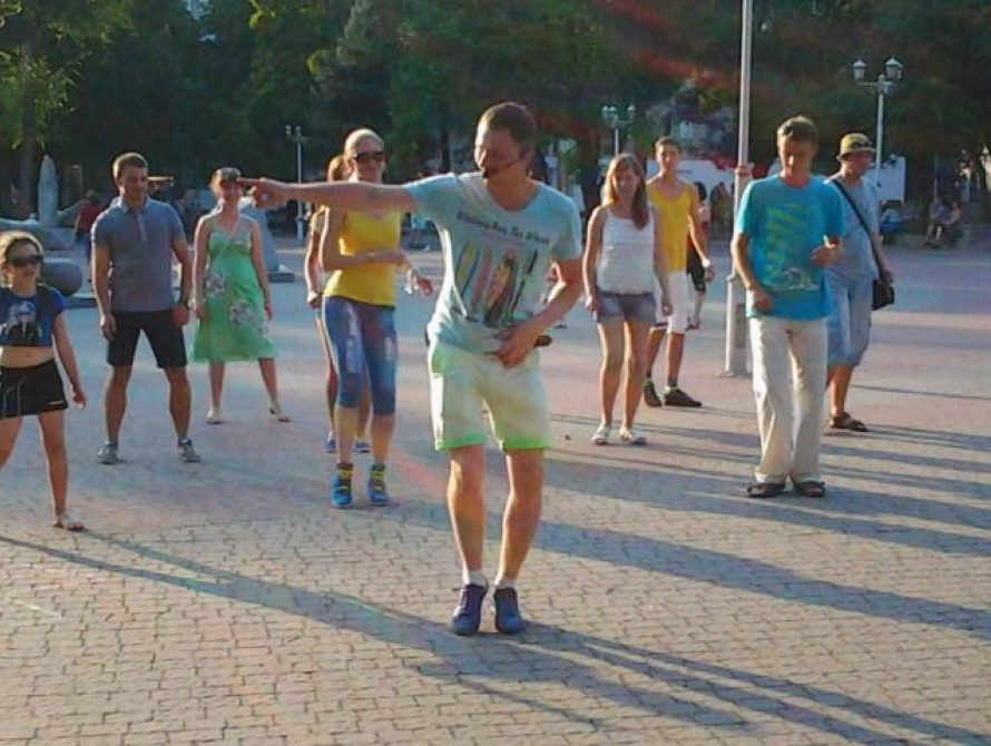 В Запорожье прошел фестиваль латиноамериканских танцев в поддержку украинской армии