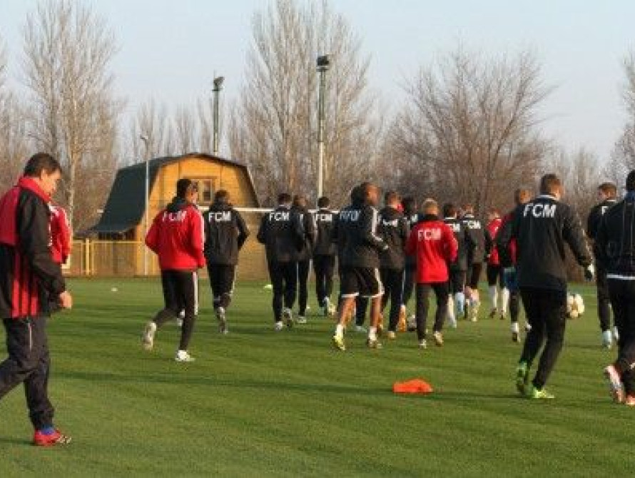 В Запорожье футбольные фанаты устроят "горячий" марш перед игрой "Металлурга" 