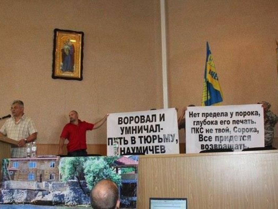 В Энергодаре мэра выселяют из незаконно полученной квартиры 