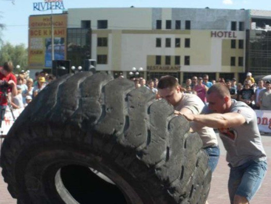 В Мелитополе состоялся Кубок Украины по богатырскому многоборью  