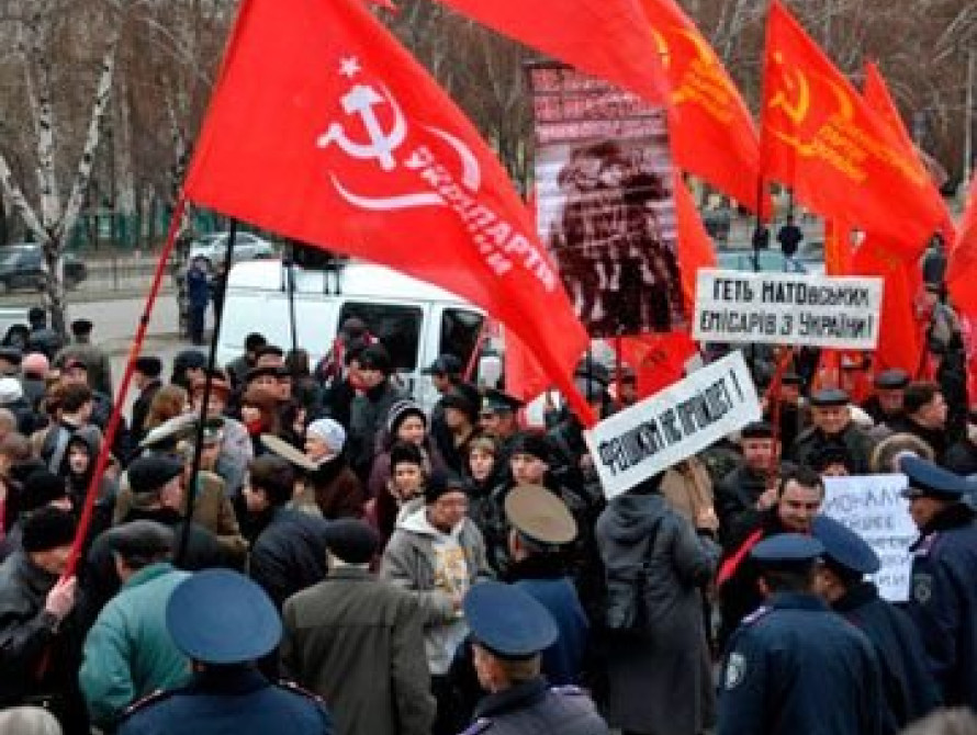 В Мелитополе лидер Антимайдана организовывает шествие в честь праздника революционеров