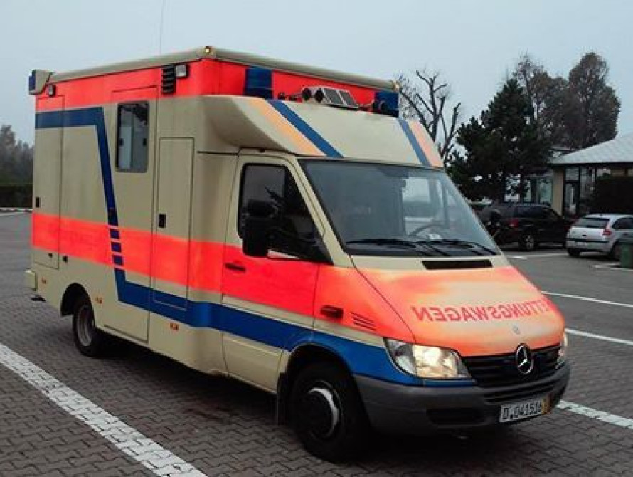 Волонтеры из Запорожья купили машину Скорой помощи для АТО