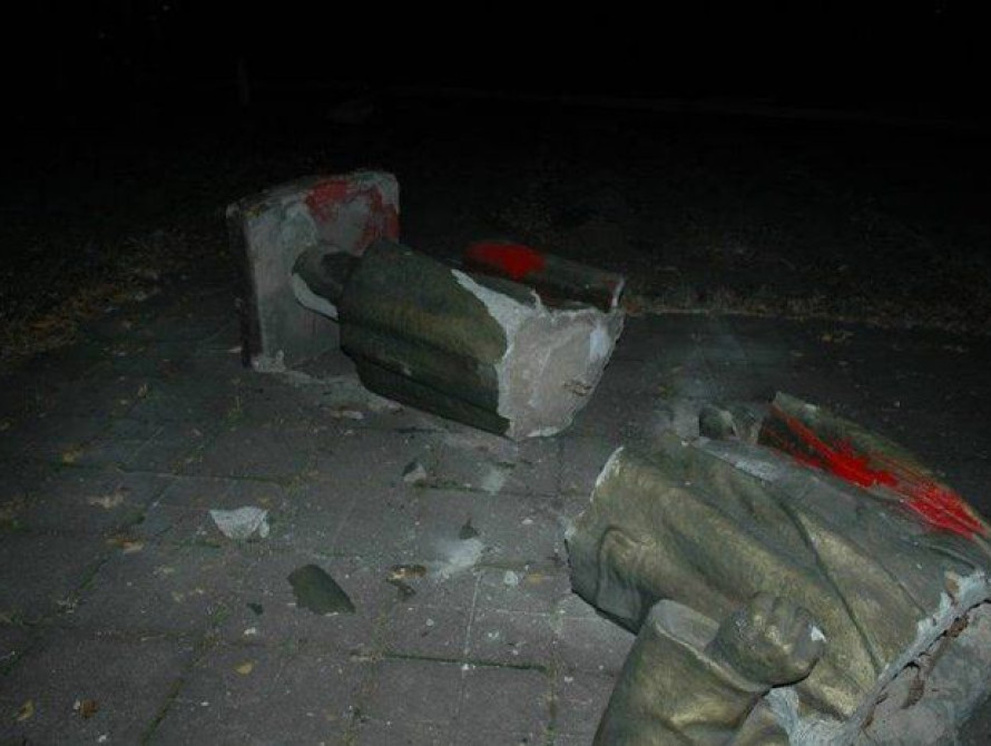 В Запорожье стартовал новый Ленинопад