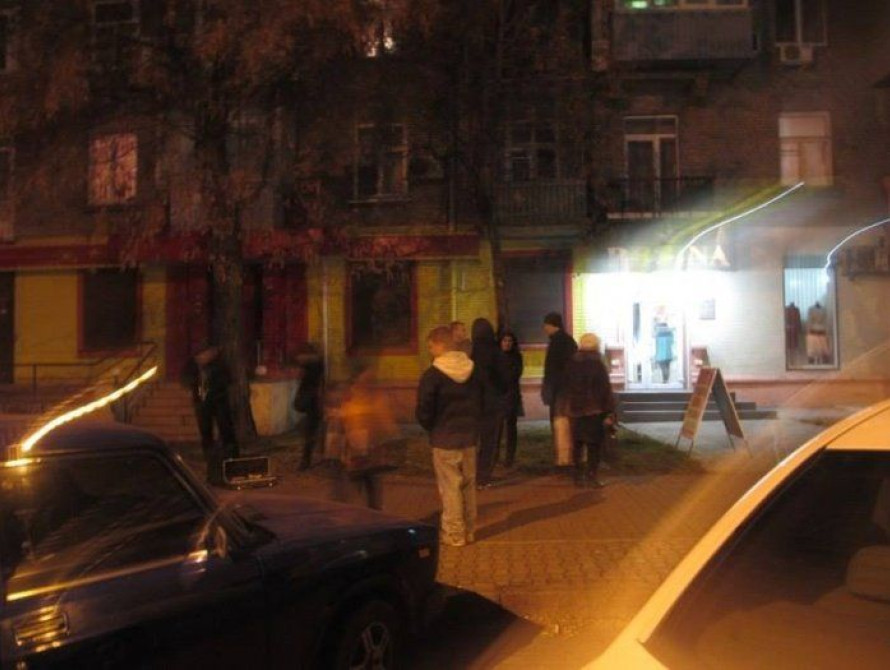 В Запорожье владельцы магазина заявили, что они не били музыканта после исполнения гимна Украины