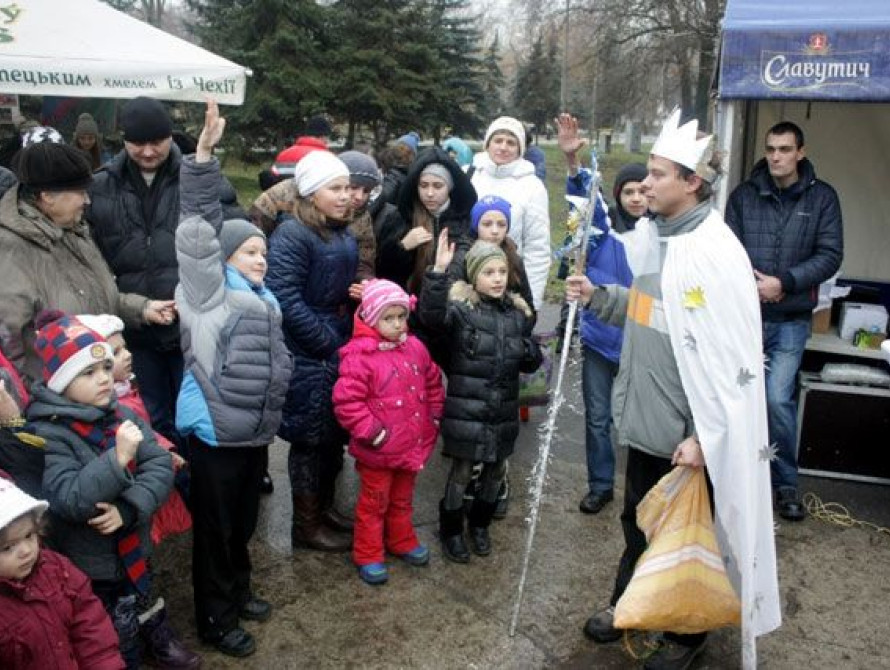 В Запорожье спасатели в "Дубовке" показали своего Святого Николая (фото)