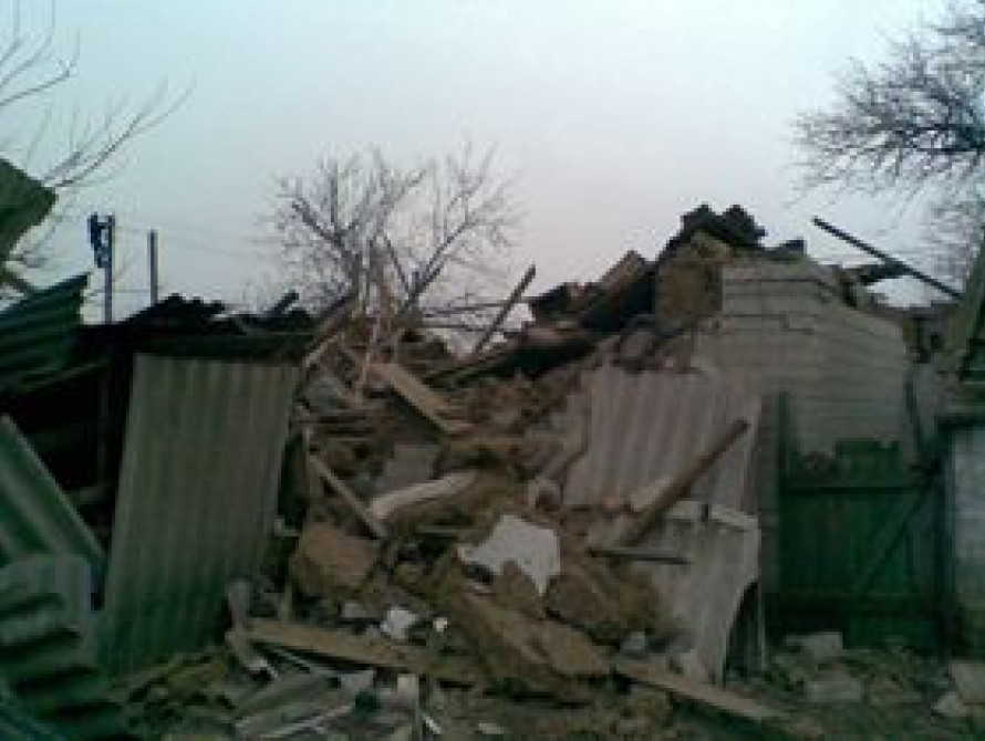 В Запорожской области взорвался дом: пострадали двое мужчин (фото)