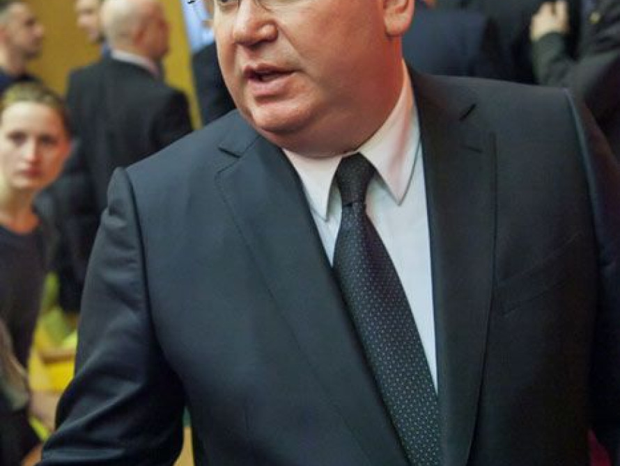 Запорожский губернатор начал "чистить" кабинеты?