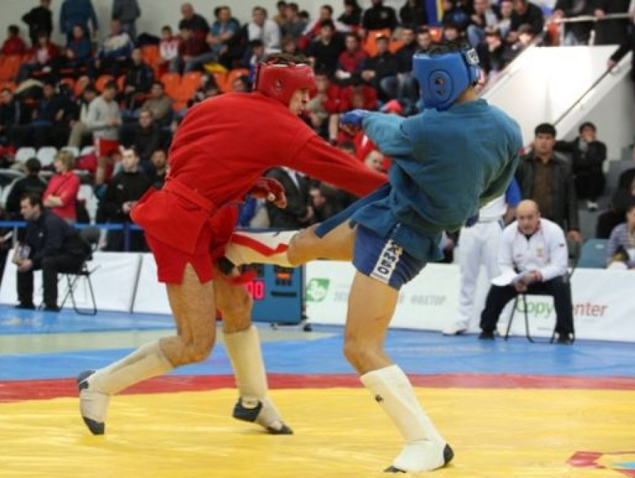 Спортсмены из Запорожья добыли награды чемпионата Украины по самбо