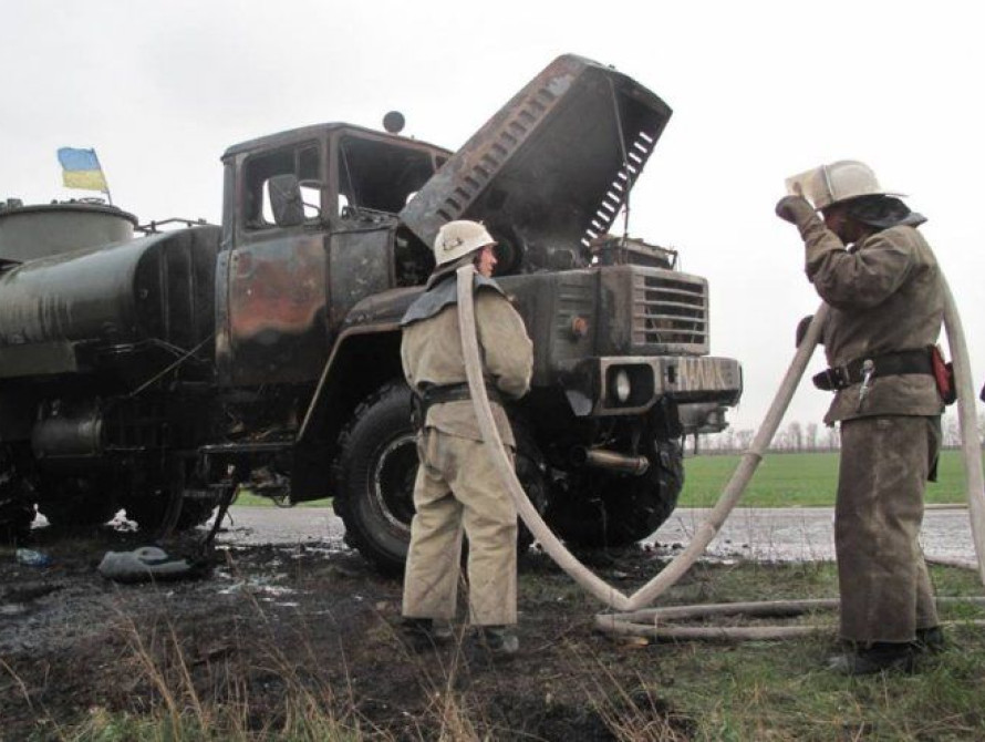 В Запорожской области спасли от взрыва бензовоз