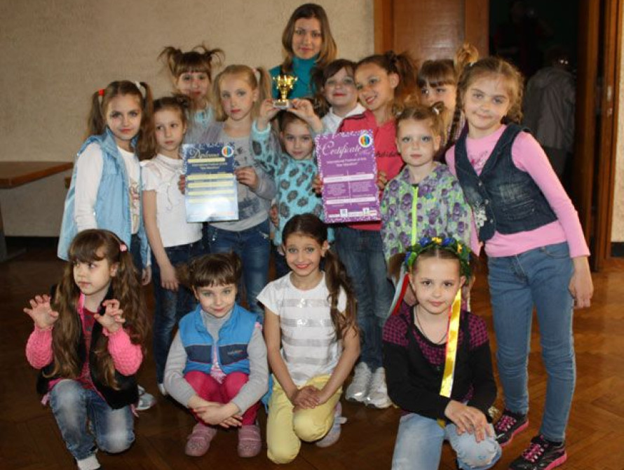 Арт-балет из Запорожья станцевал в поддержку воинов АТО и завоевал гран-при благотворительного фестиваля (фото)