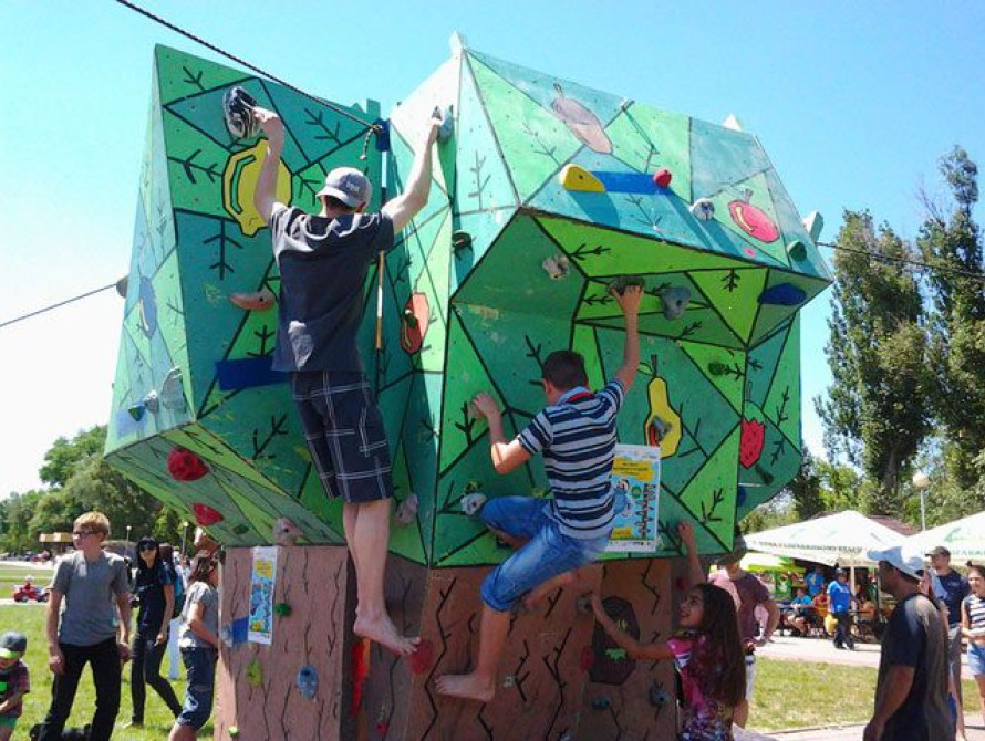 В Запорожье в самую жару впервые прошел Фестиваль активного отдыха