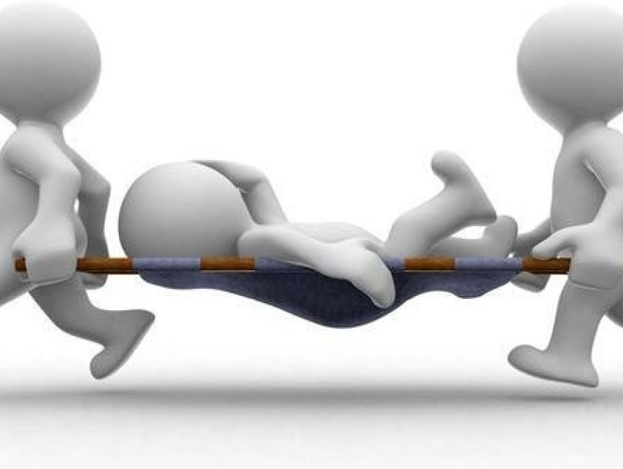 В Запорожье на "Искре" мужчине деталь попала в голову