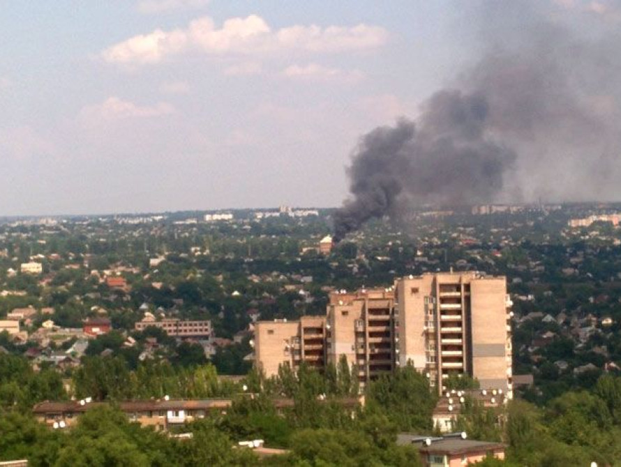 В Запорожье ликвидирован масштабный пожар в школе №53 (фото, видео)