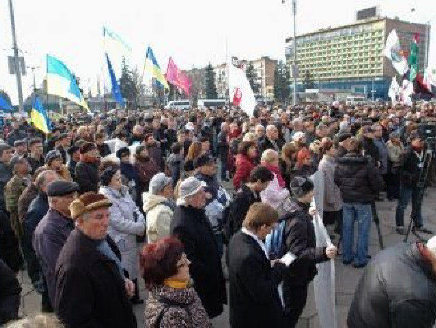 В Запорожье активисты предлагают отозвать свои голоса за народных депутатов