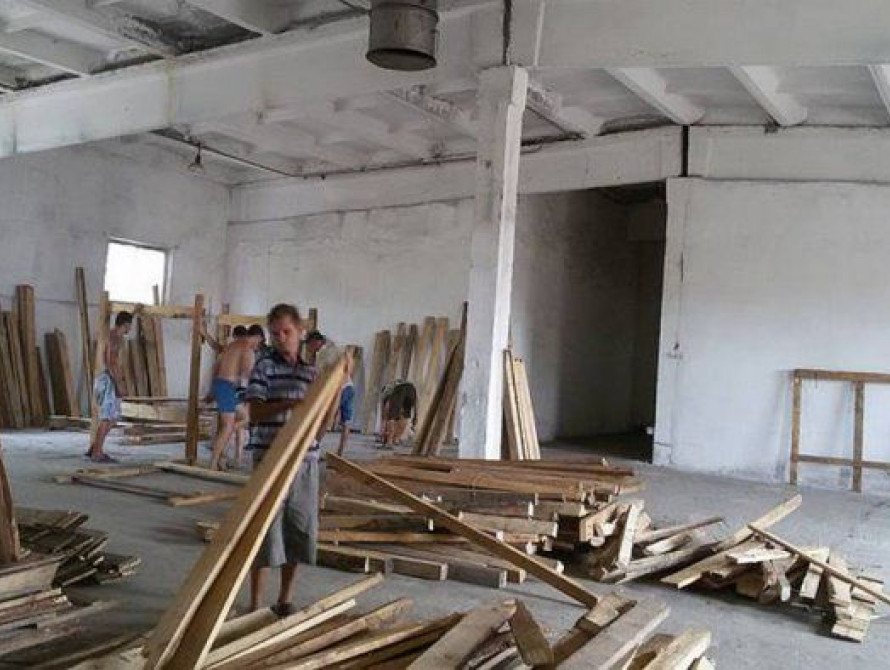 В Запорожской области бойцы батальона "Хортица" отстраивают собственную базу 