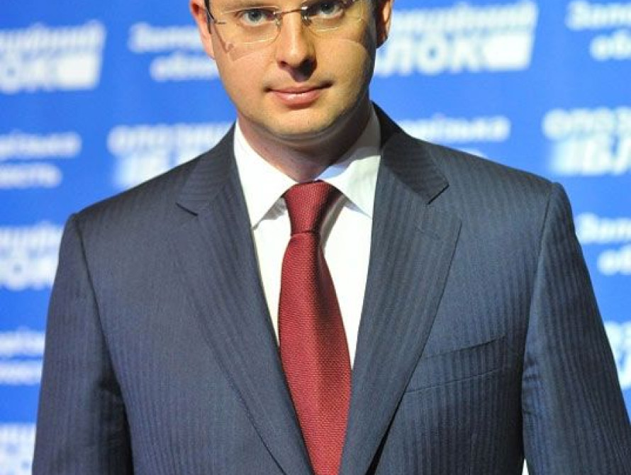 Ростислав Шурма: Власть повышает тарифы необоснованно и бездумно