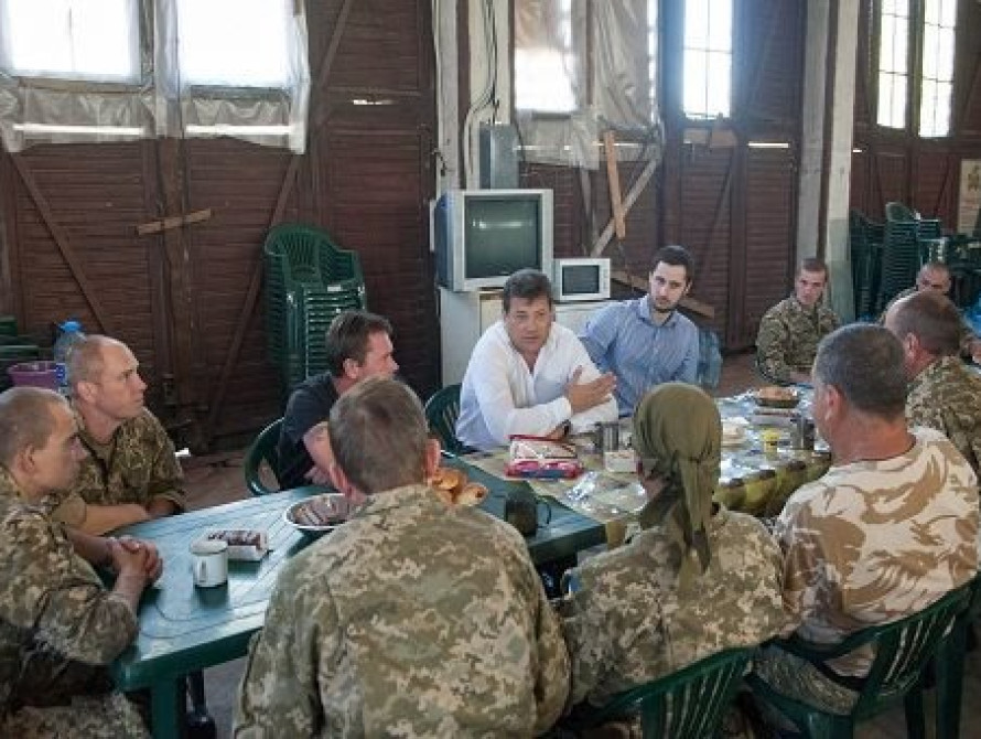 Военнослужащие 37-го батальона получили помощь запорожцев