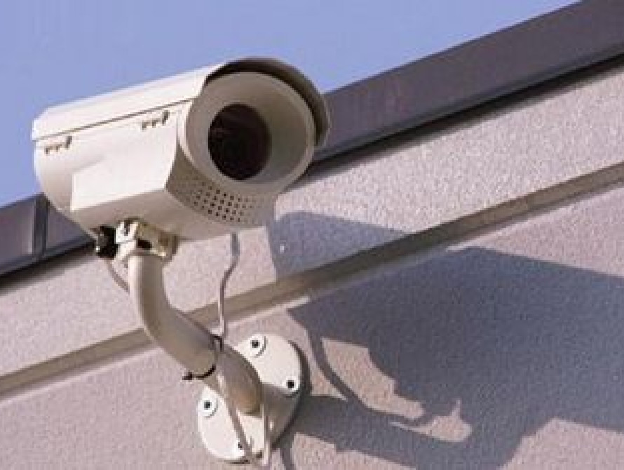 В Запорожье на детских площадках хотят установить видеокамеры