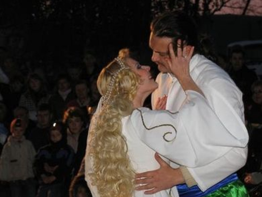 В Москве критики приняли "на ура" пьесы драматурга из Запорожья о майдане и войне в Украине