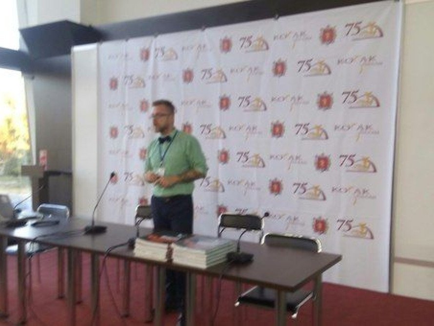 В Запорожье Мухарский презентовал свой фильм про майдан