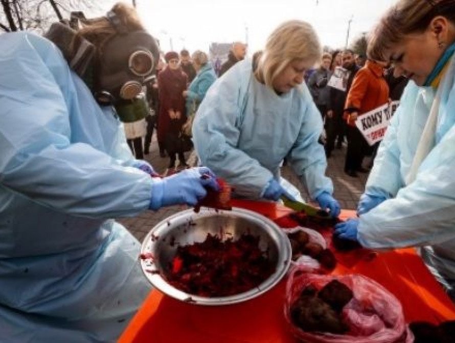 В Запорожье прошел митинг "STOPсвекла"